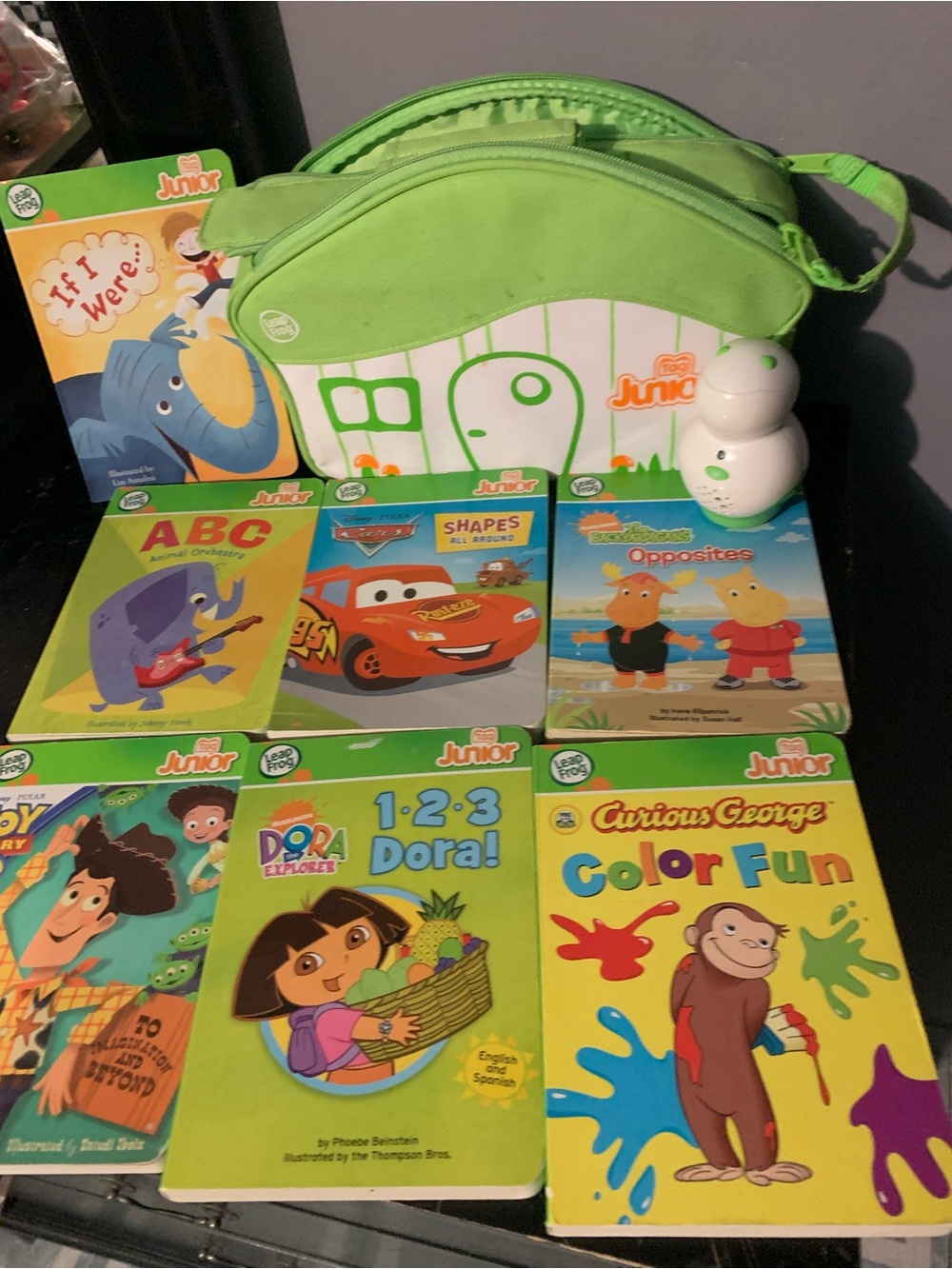 Leap Frog Tag Junior Reading System Kids 7 Books With Reader & Tote Working